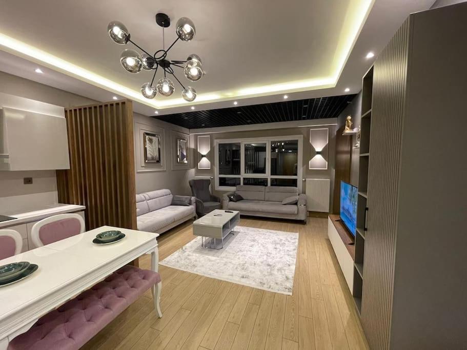 Nurolpark Special Architecture,ultra Lux Apartment